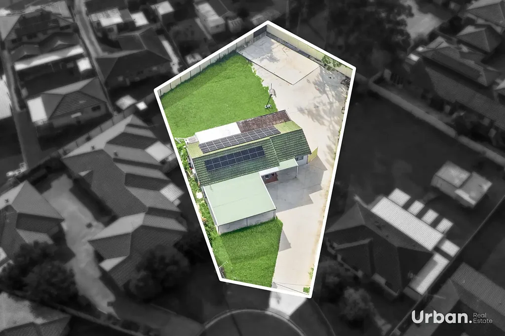 Macquarie Fields 5房 全新厨房宽敞  五卧舒适布局  巨大1265m2地块  中心地带位置  多校入学区域  四车位车库  后院娱乐空间 Big Block, Bigger Potential, quiet cul-de-sac!