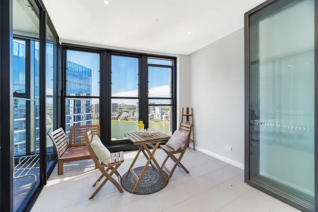 Wentworth Point 2 bedroom for Rent