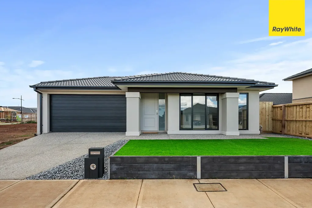 QUALITY BRAND NEW 4 BEDROOM HOUSE
