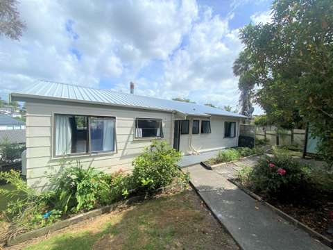 3 bedrooms with 1.5 bathrooms