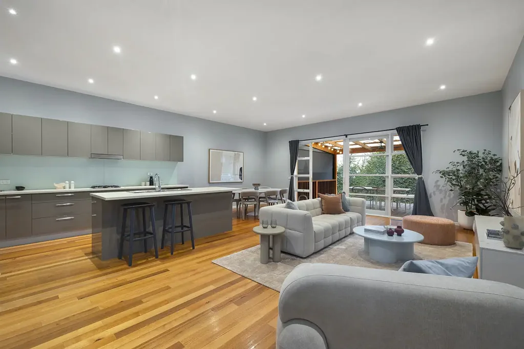 Mordialloc 3 Slaapkamer Family Sized Style with Exceptional Entertaining Appeal