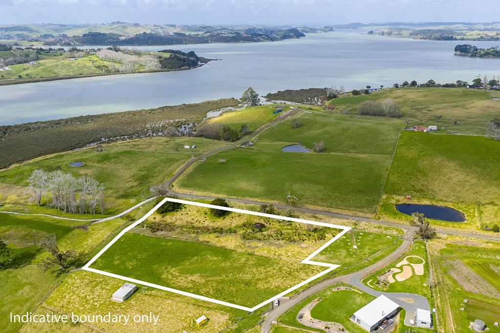 Matakohe Kaipara Views & Epic Sunsets
