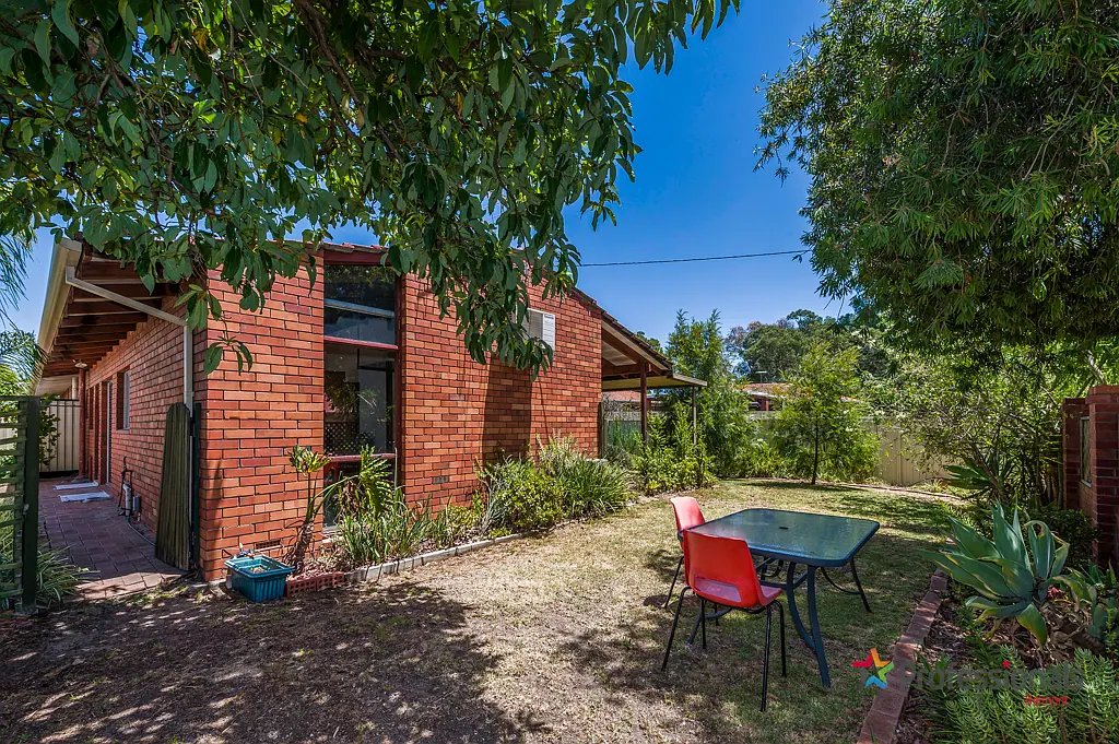 4 Towton Street, Redcliffe, WA 6104