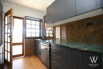 2/136 Durham Street, Bathurst, NSW 2795, 2 slaapkamers, 1 badkamers, Unit