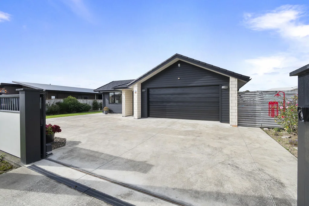 Feilding 4房  Immaculately Presented & Instantly Inviting