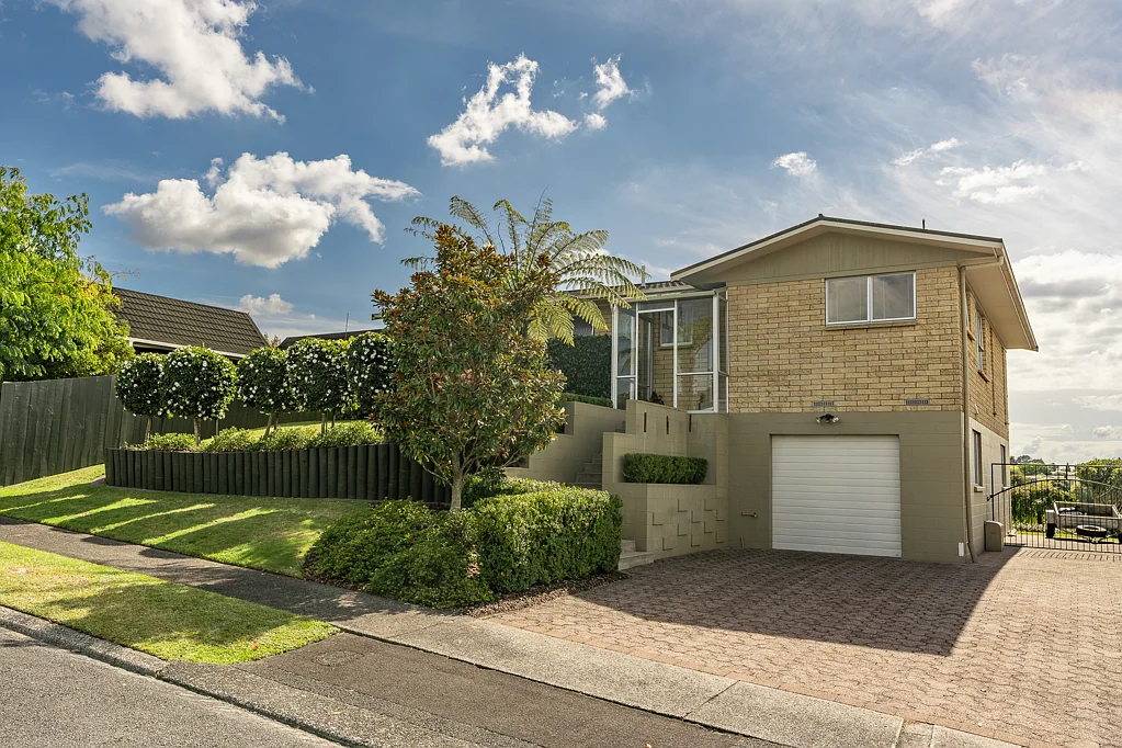 12 Salmond Place, Dinsdale, Hamilton, Waikato