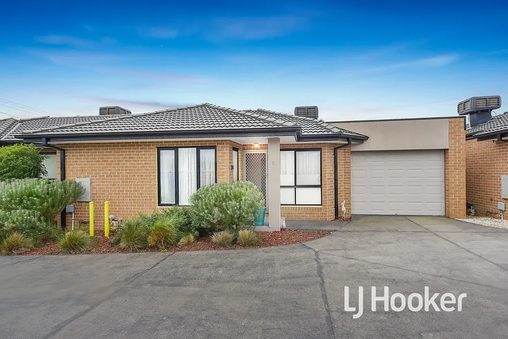 2/30-32 Parkland Avenue, Hampton Park, VIC 3976