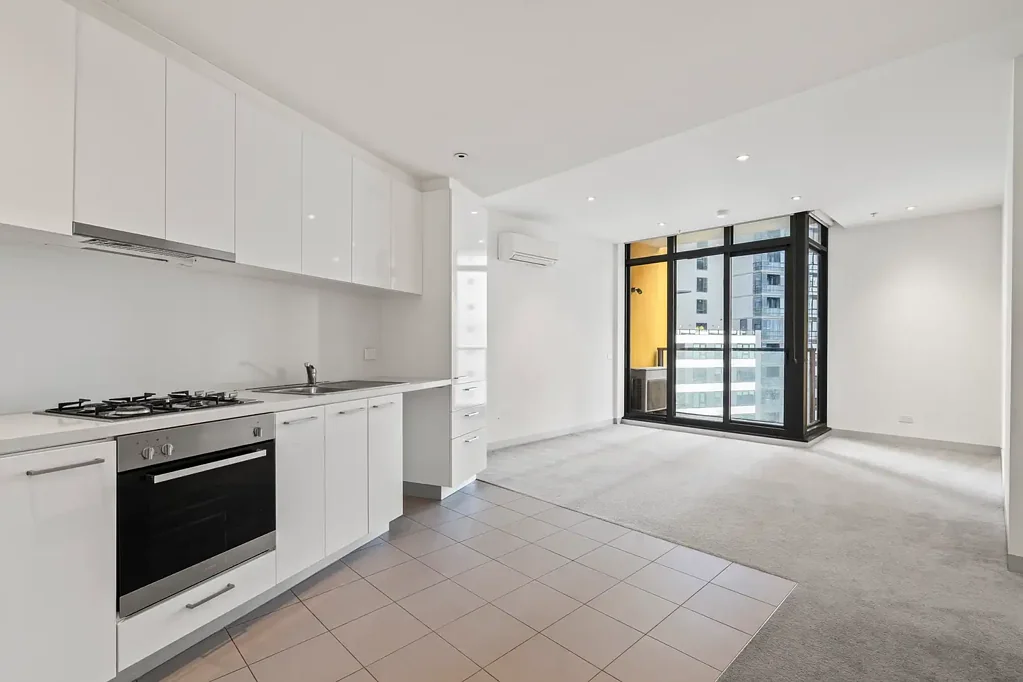 Central Apartment - Ready to go