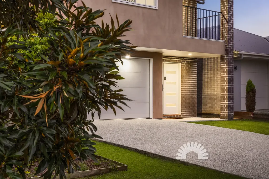 Caboolture South 4chambre Modern Family Living with Space to Grow and Convenience at Your Doorstep