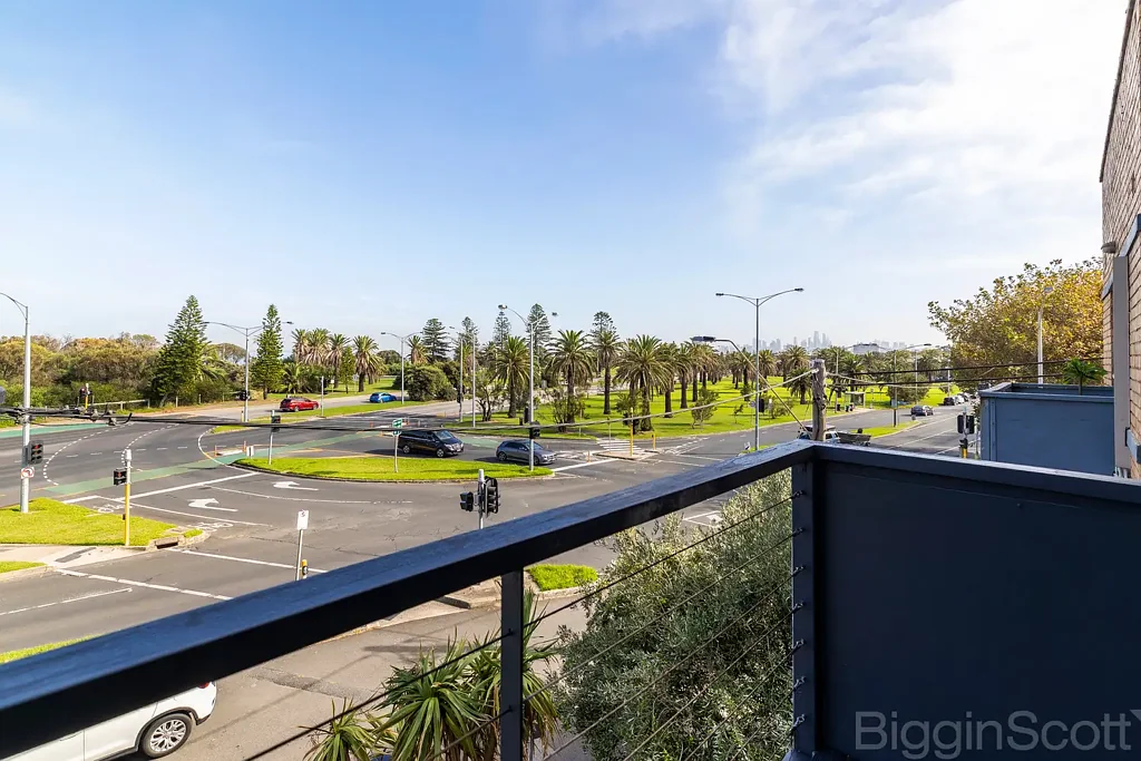 Elwood 1chambre Light Filled Beachside Beauty with Iconic Views
