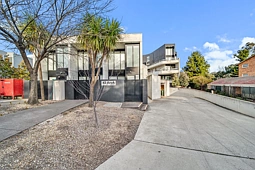 12/43 Hampton Circuit, Yarralumla