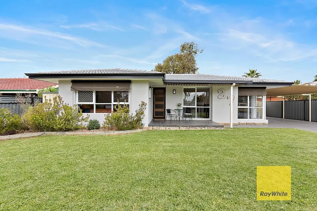 Thornlie 3침실 A Home & Outdoor Space That Keeps On Giving