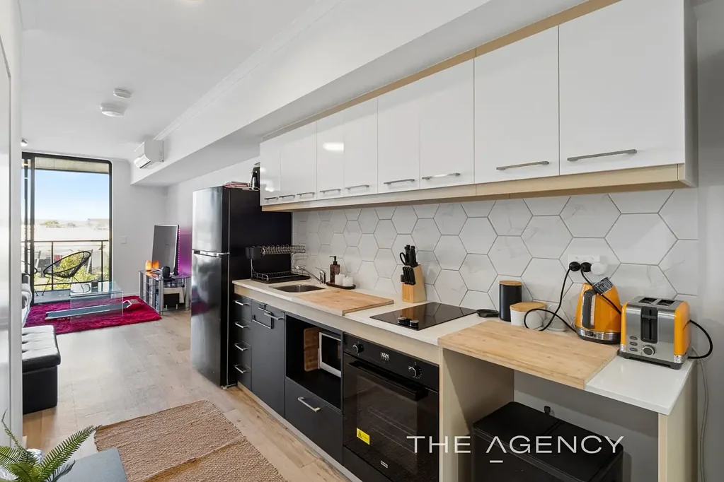 309/14 Cecil Avenue, Cannington, WA 6107