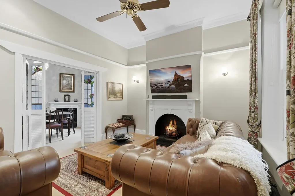Willaston 4房  Circa 1880 Stone Character Home on a Stunning 1,433m² Allotment