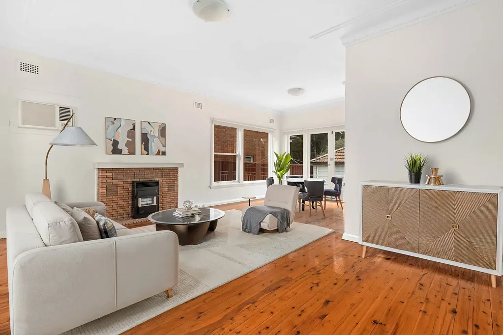 DEPOSIT TAKEN - Convenient & Connected, Family Home Living