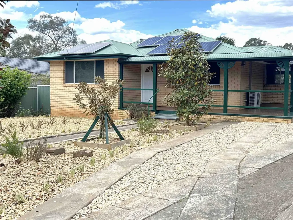 8 George Street, Tahmoor, NSW 2573