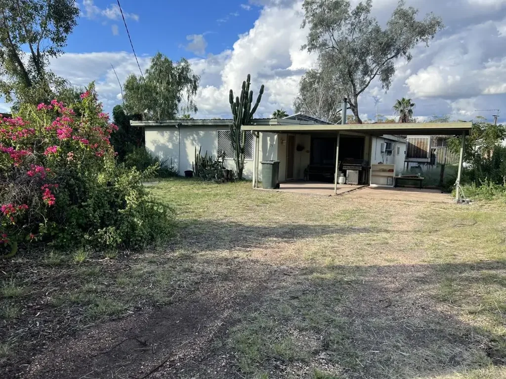 Lightning Ridge 3ਬੈੱਡਰੂਮ 71 Opal Street, Lightning Ridge