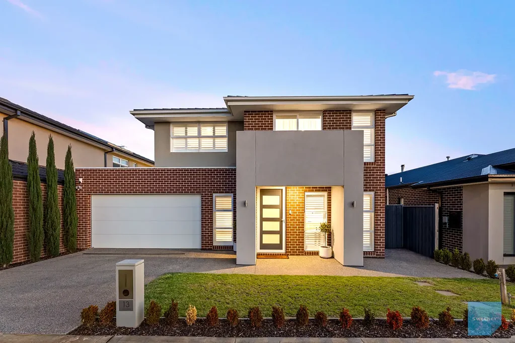 Bonnie Brook 4 Bedroom Modern Luxury Opposite Parklands