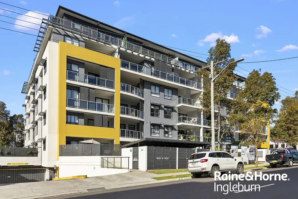 208/38-42 Chamberlain Street, Campbelltown, NSW 2560