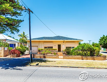 235 South Street, Beaconsfield, South West Perth, 3 chambres, 1 salles de bain, House