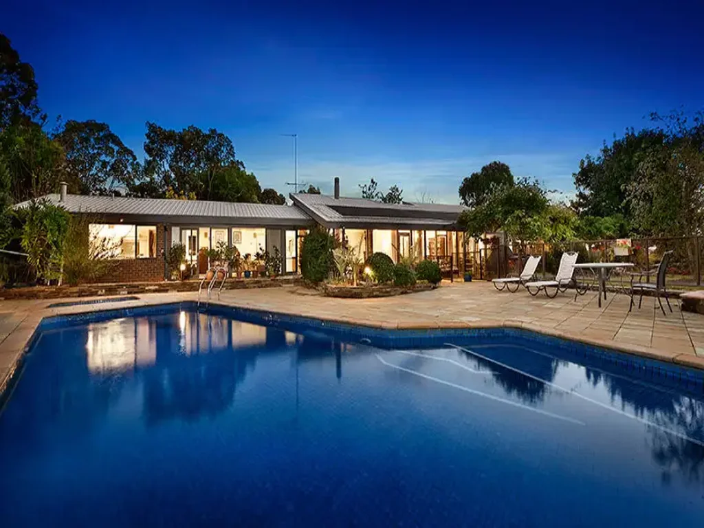 Resort-Style Luxury Living in Templestowe - $2000/week