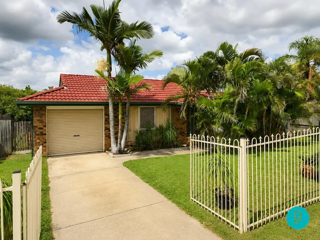 Spacious Family Home in a Convenient Boronia Heights Location