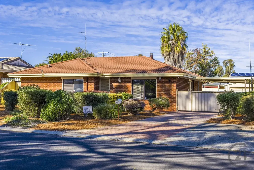 Coodanup 3房  Neat as a Pin - Beautifully Renovated and Ready for You!