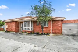 1/3 Farrant Court, Altona Meadows