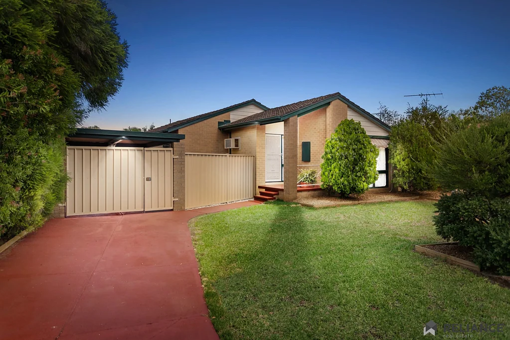 19 Carberry Drive, Kurunjang, VIC 3337