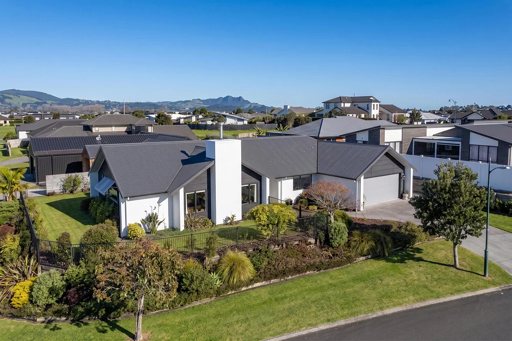 Whitianga 4Phòng ngủ A statement in style and quality