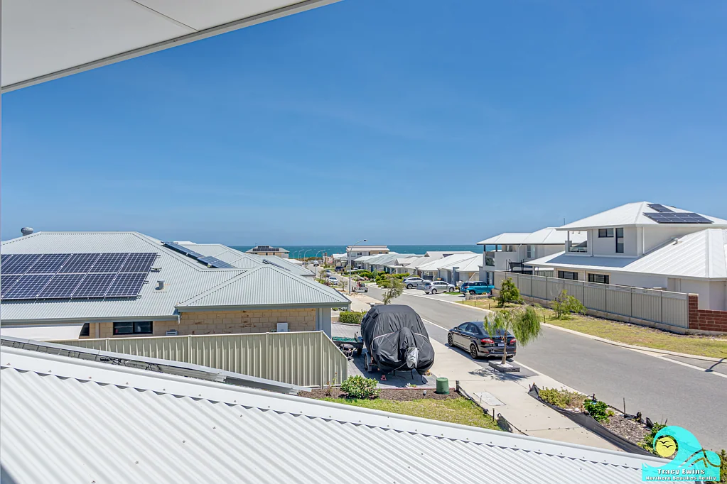 33 Summerhome Parade, Yanchep, WA 6035