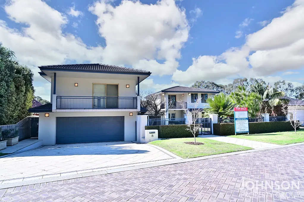 8 Churchlands Avenue, Churchlands, WA 6018