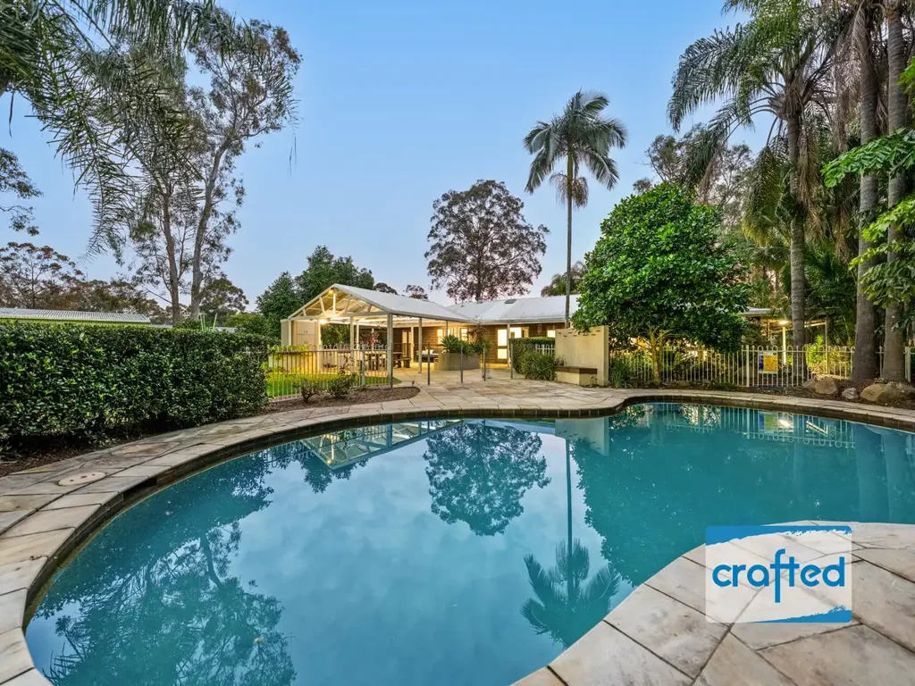 Forestdale 4部屋 acreage life 🍃 | Timeless Home with a Sense of Country in the City Burbs -  Enter the Gates to your Own Paradise