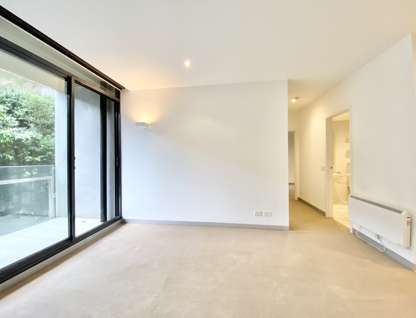201B/640 Swanston Street, Carlton, VIC 3053, 2 Bedrooms, 1 Bathrooms, Apartment