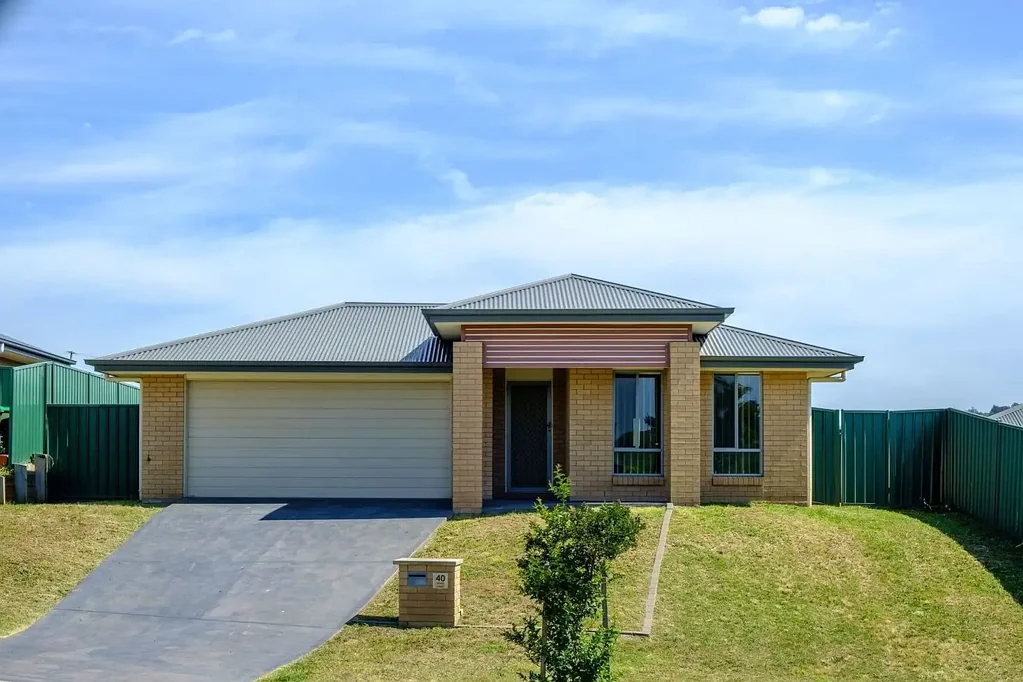 Eastbrook Links Estate - Four Bedroom Property