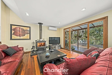 ਰਹਿਣ ਵਾਲਾ ਕਮਰਾ - 18 Belbrook Road, Upwey, VIC 3158