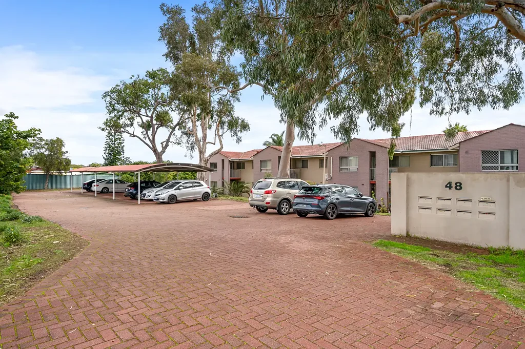 Girrawheen 3chambre END DATE SALE 29th June 2026 - The Seller reserves the right to accept an offer prior to the 29.6.26