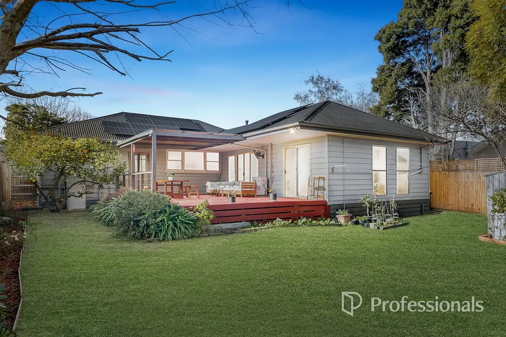 1 Gainsborough Road, Mentone, VIC 3194