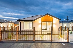46 Factory Road & 2 High Street, Mosgiel