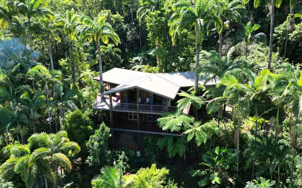 Mossman 3कमरा THE ULTIMATE CASTAWAY ESCAPE