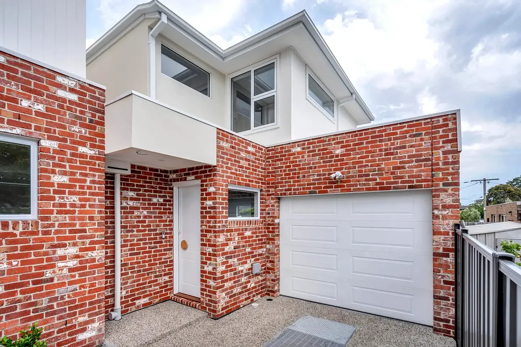 Fawkner 4બેડરૂમ Elegant, Low-Maintenance Living