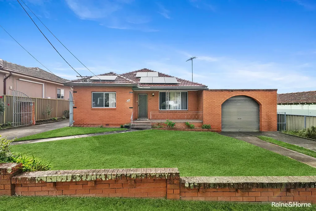 32 Granville Street, Fairfield, NSW 2165