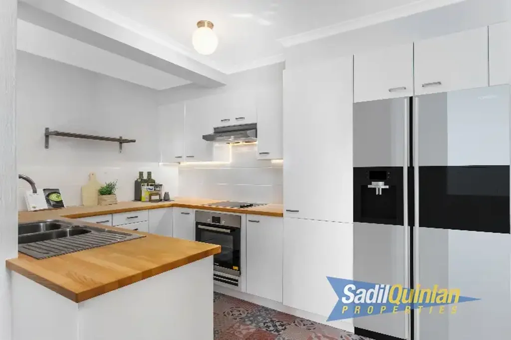 2/48 Madigan Street, Hackett, ACT 2602