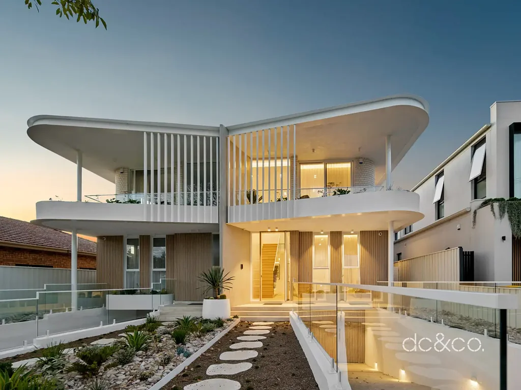 Russell Lea 5Kwarto A grand expression of sophisticated living