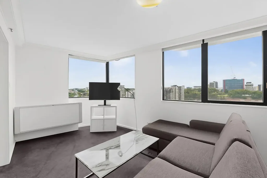 Stunning One Bedroom Positioned high within the iconic Park Regis