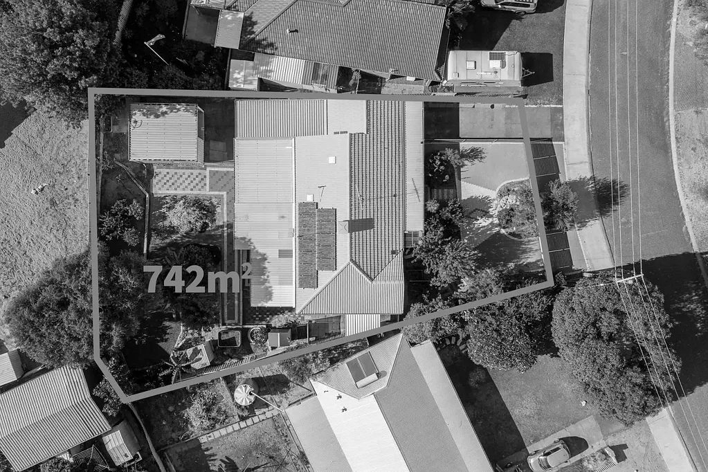 18 Luckhurst Drive, Mandurah, WA 6210