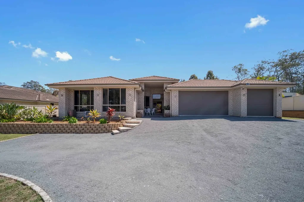 39 Gumview Crescent, Flagstone, QLD 4280