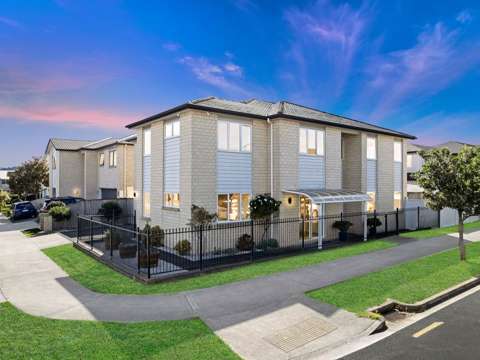 Flat Bush 6房  Corner Brick Luxury Home!
