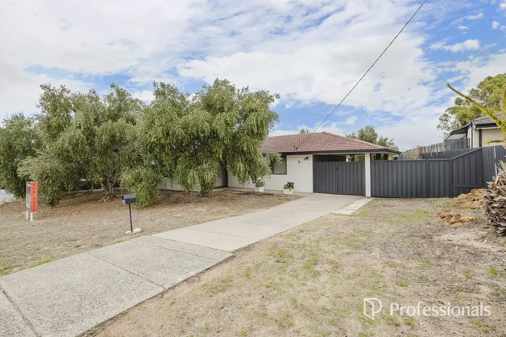 Craigie 3房  699SQM BLOCK IN A CENTRAL CRAIGIE LOCATION