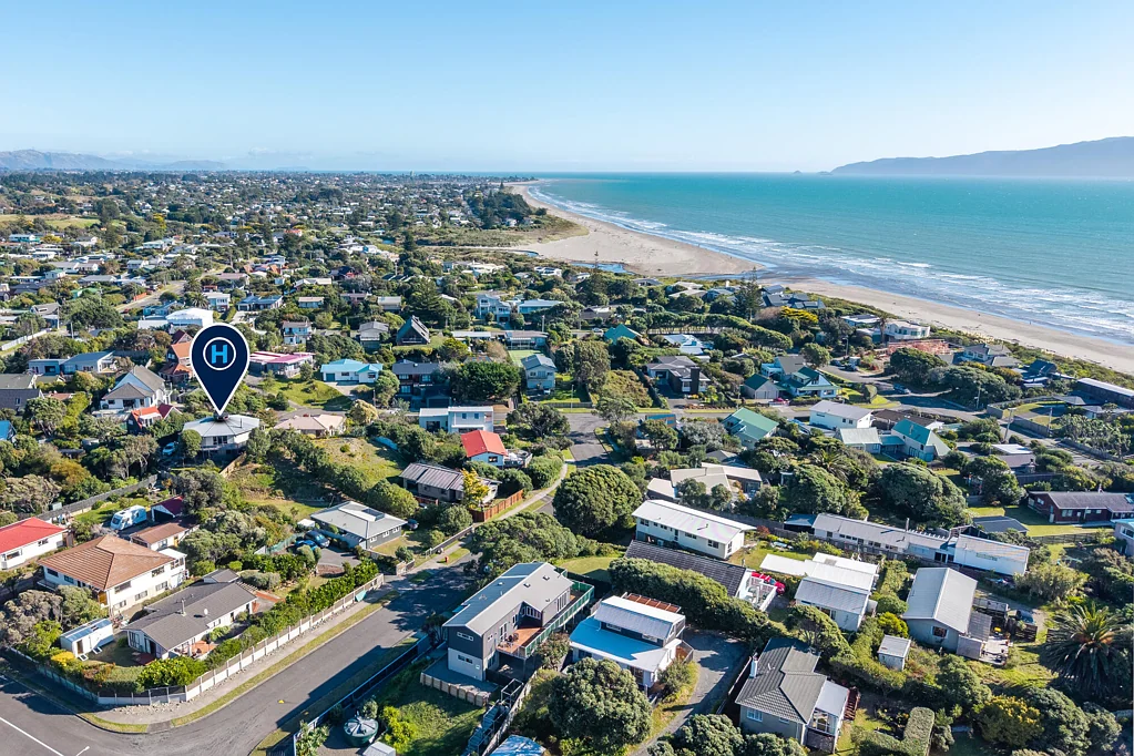 Waikanae Beach 3ห้องนอน Million Dollar Views Without The Price Tag